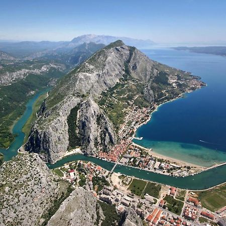Villa Omis Luaran gambar