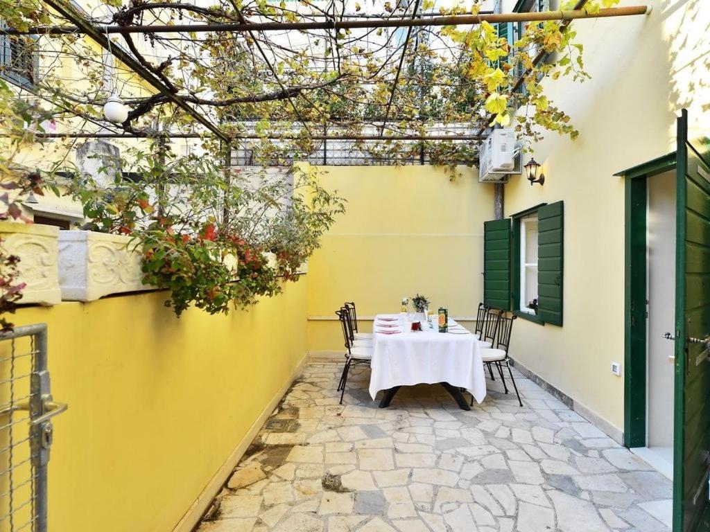 Villa Omis Luaran gambar
